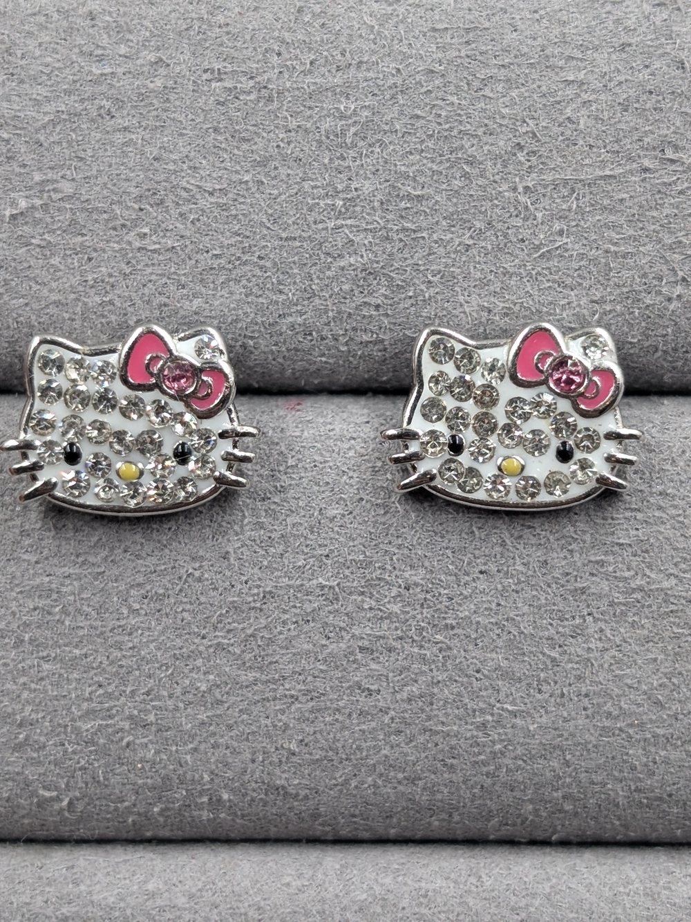 Hello Kitty Swarovski Crystal Face Stud Earrings Sanrio | M344
